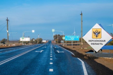 Участок трассы, соединяющей Херсонщину и Крым, отремонтировали