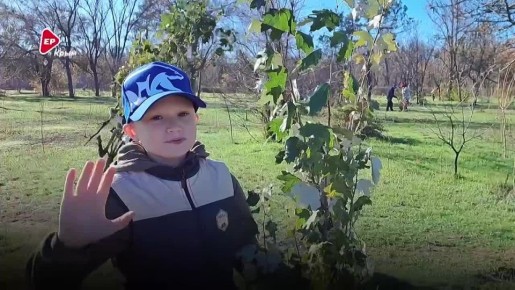 Михаил Шеремет: Сегодня, в рамках реализации экологической политики партии, "Единая Россия" провела масштабную акцию "Чистый Крым", в которой приняли участие более 30 тысяч крымчан