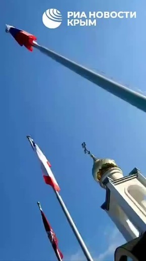 В Керчи торжественно открыли часовню-памятник при храме Андрея Первозванного