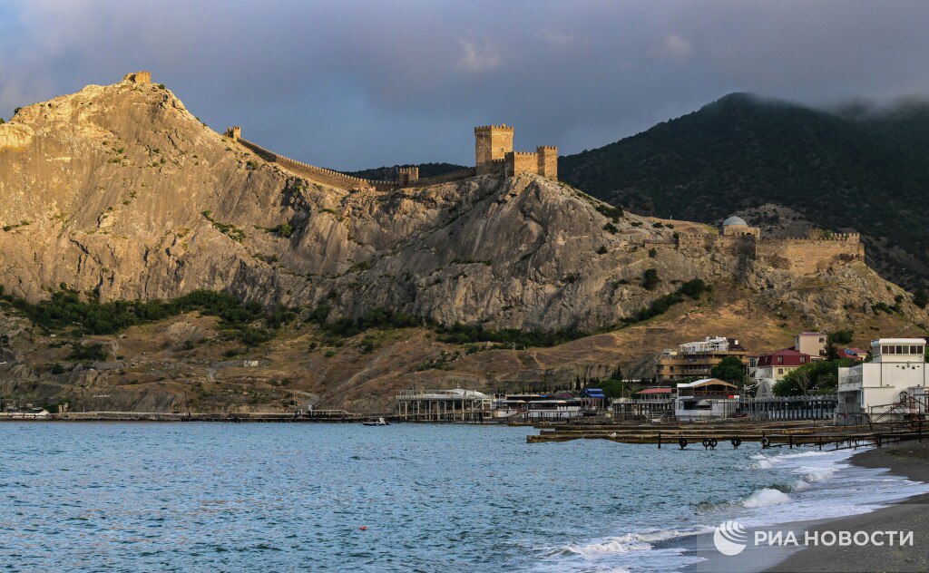 Пять фактов о Судаке, которые сподвигнут посетить город уже на этих выходных