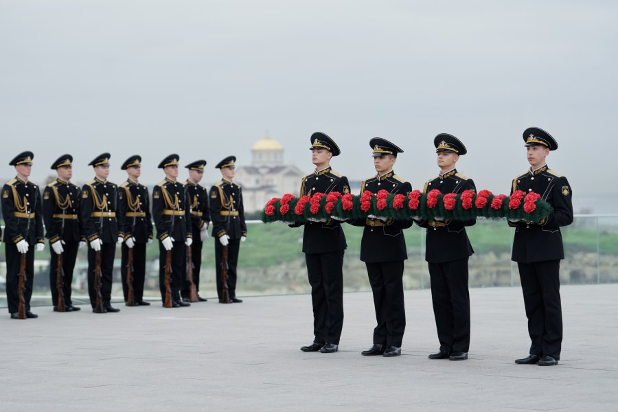 Севастополь отмечает День народного единства Севастополь отмечает День народного единства