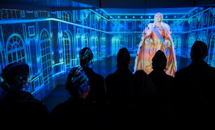 В День народного единства в Севастополе открылся второй мобильный исторический парк «Россия — Моя история» В День народного единства в Севастополе открылся второй мобильный исторический парк «Россия — Моя история»