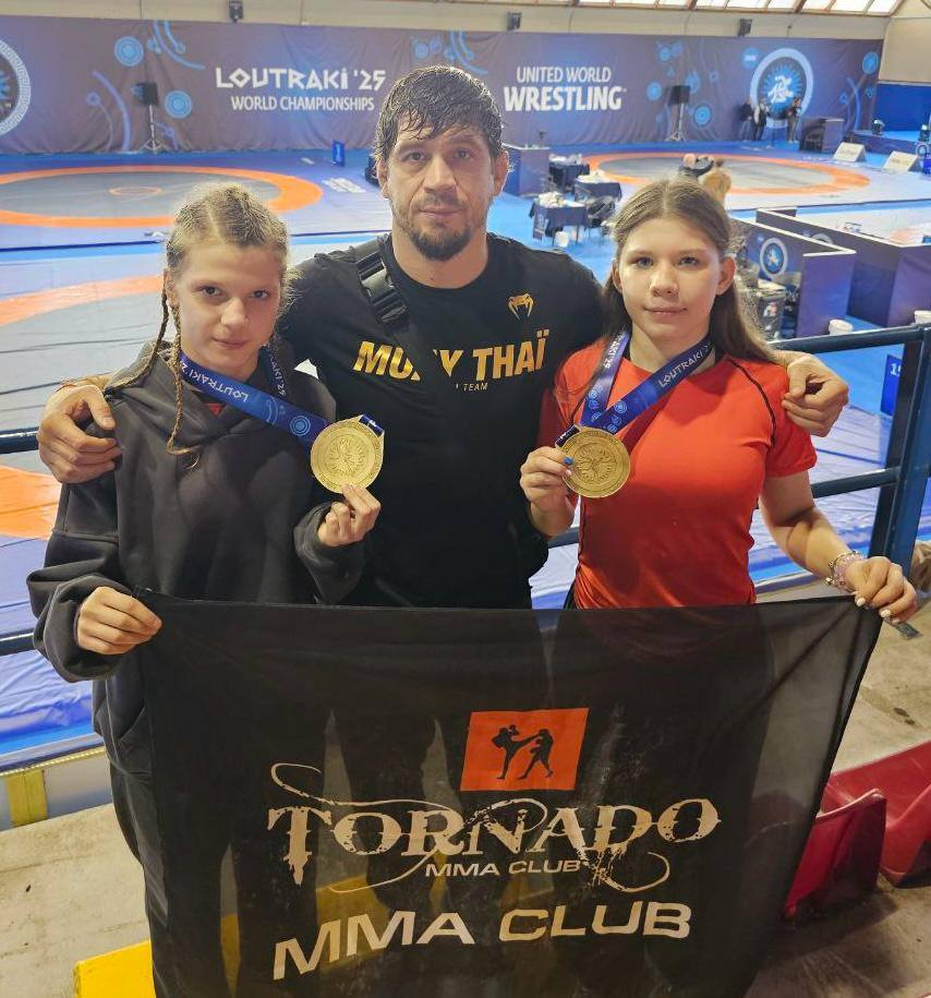 Крымчанки завоевали медали первенства мира по спортивной борьбе грепплинг