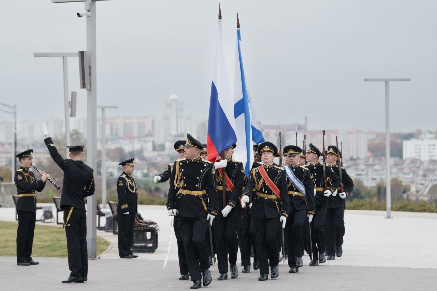 Севастополь отмечает День народного единства Севастополь отмечает День народного единства