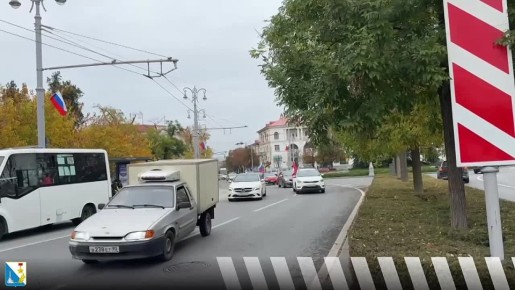 Сотни автомобилистов отмечают День народного единства автопробегами