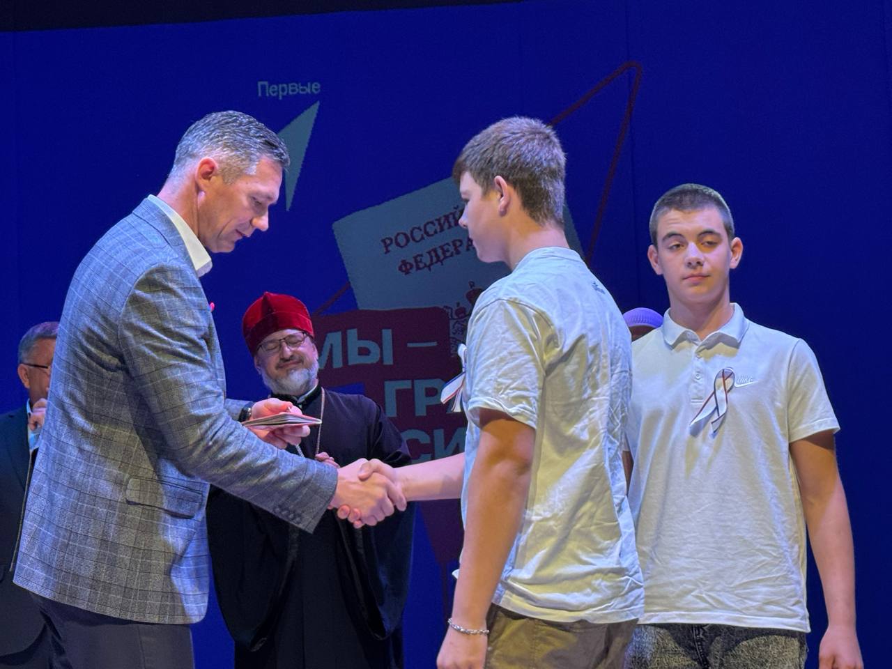 Александр Дудинов: Очень рад быть свидетелем старта нового, важного этапа в жизни четырнадцатилетних жителей Черноморского района Александр Дудинов: Очень рад быть свидетелем старта нового, важного этапа в жизни четырнадцатилетних жителей Черноморского района