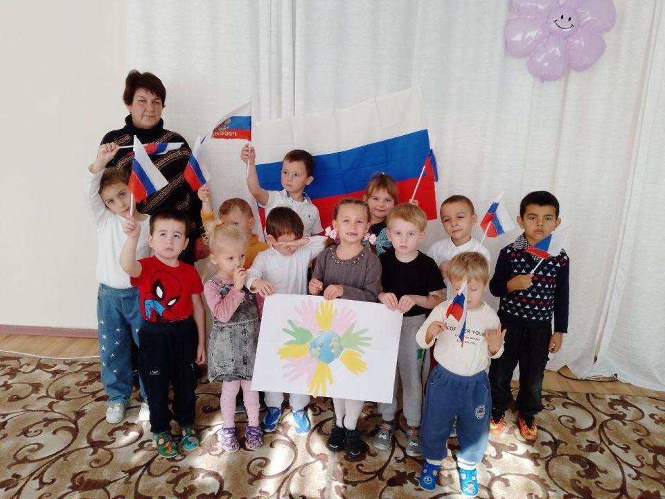 В библиотеках Белогорского района прошли мероприятия, посвященные празднованию Дня народного единства В библиотеках Белогорского района прошли мероприятия, посвященные празднованию Дня народного единства