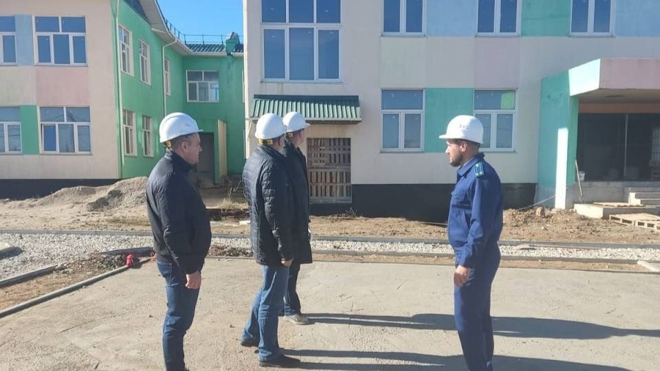 Прокуратура требует ускорить строительство детсада в Армянске