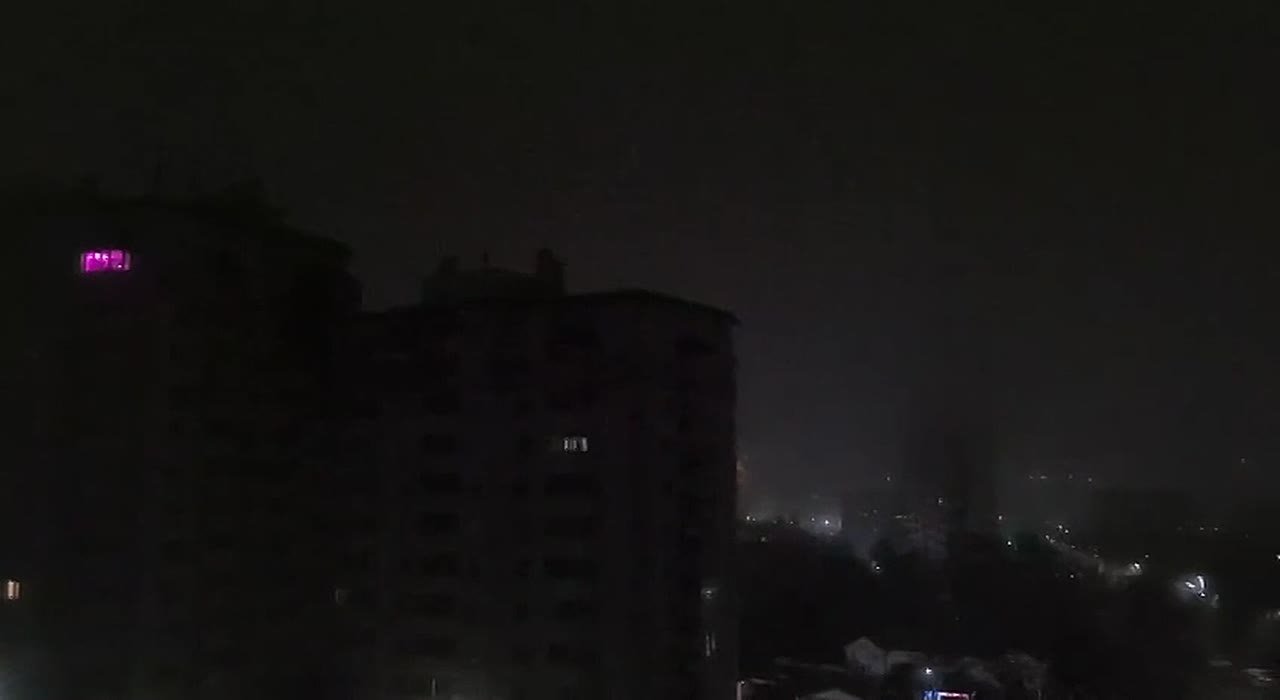 Олег Царёв: Российская ПВО ночью уничтожила 40 украинских БПЛА: 11 – над Воронежской, 8 – над Ростовской, по 6 – над Курской обл и Крымом, 5 – над Брянской, по 2 – над Белгородской и Орловской обл