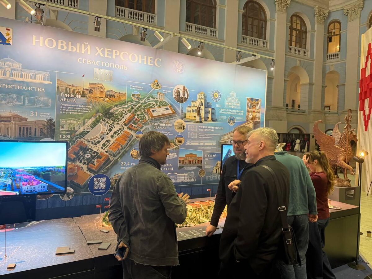 Экспозиции Нового Херсонеса появились в центре Москвы Экспозиции Нового Херсонеса появились в центре Москвы