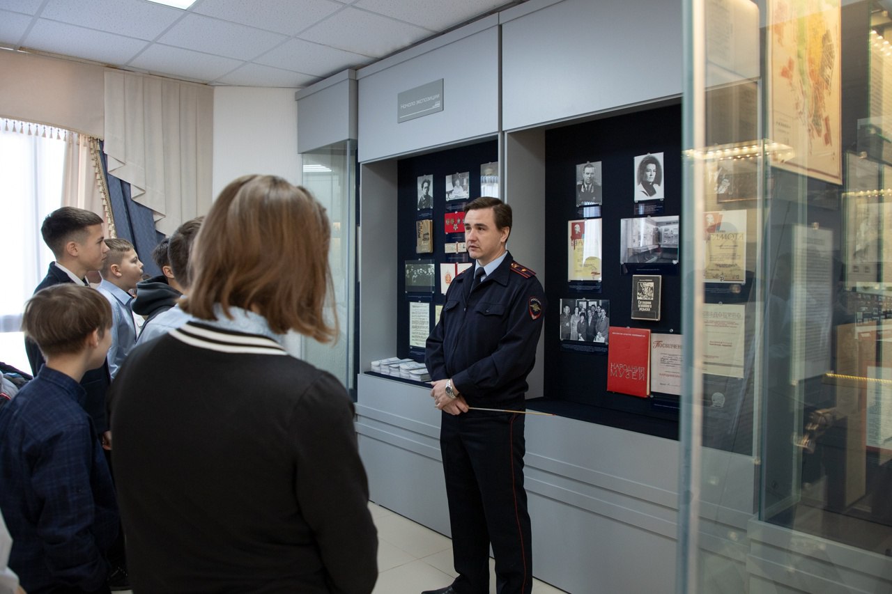 Народный музей Севастопольской полиции (милиции) имени М.С. Казакевича отмечает 52-ю годовщину со дня образования Народный музей Севастопольской полиции (милиции) имени М.С. Казакевича отмечает 52-ю годовщину со дня образования