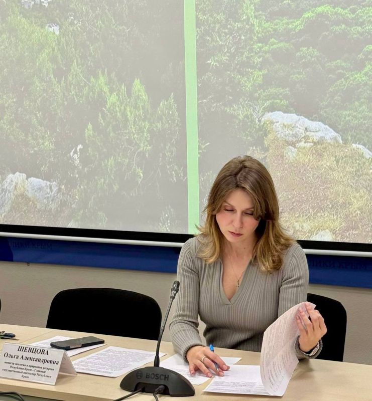 Ольга Шевцова: На заседании Комиссии по экологической безопасности обсудили создание особо охраняемой природной территории регионального значения Республики Крым - государственного природного заказника «Лименская долина» Ольга Шевцова: На заседании Комиссии по экологической безопасности обсудили создание особо охраняемой природной территории регионального значения Республики Крым - государственного природного заказника «Лименская долина»