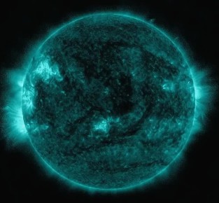На Солнце произошла вторая за сутки вспышка высшего уровня Х