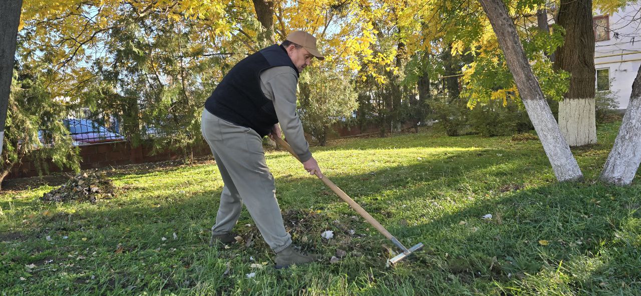 На территории Советского района состоялась экологическая акция «Посади своё дерево жизни» На территории Советского района состоялась экологическая акция «Посади своё дерево жизни»