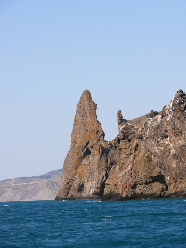 На лаве высек ты свои творенья: что объединяет скалы Божий перст на острове Гран-Канариа и Иван-Разбойник в Крыму На лаве высек ты свои творенья: что объединяет скалы Божий перст на острове Гран-Канариа и Иван-Разбойник в Крыму