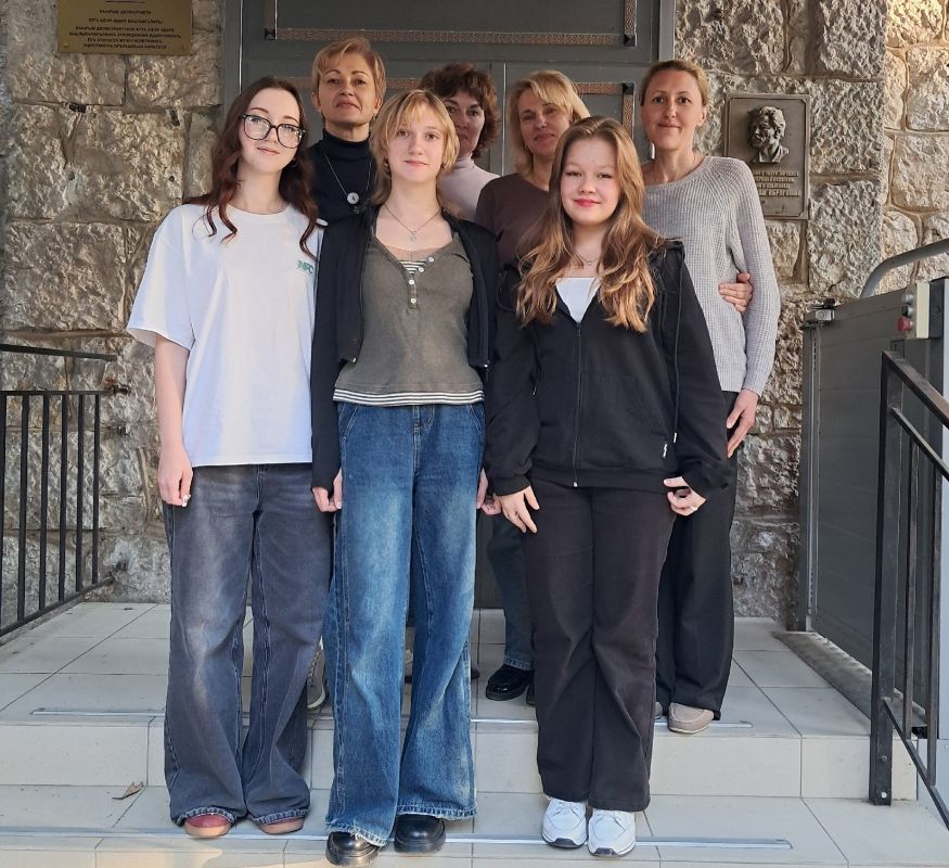 В Ялте проведен архивный урок для юных журналистов