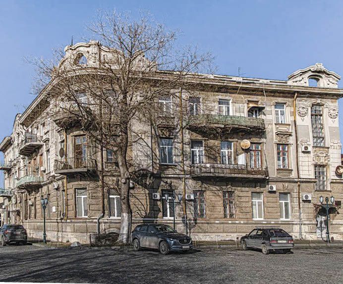 Здесь чаёвничал имератор: история гостиницы «Бо-Риваж» в Евпатории Здесь чаёвничал имератор: история гостиницы «Бо-Риваж» в Евпатории