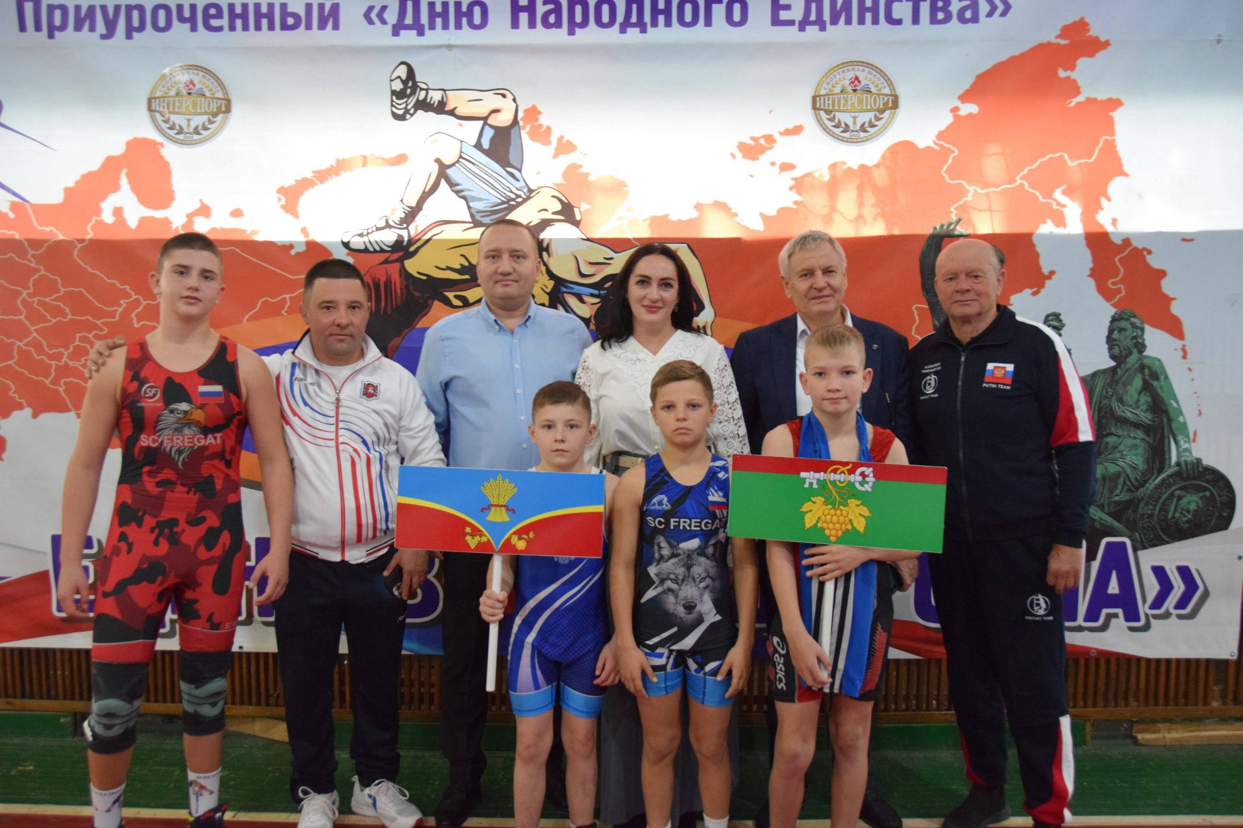 Сила единства: Турнир по греко-римской борьбе собрал юных спортсменов Крыма Сила единства: Турнир по греко-римской борьбе собрал юных спортсменов Крыма