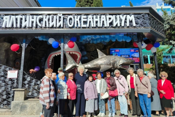 С добрыми делами депутаты Госсовета Крыма С добрыми делами депутаты Госсовета Крыма