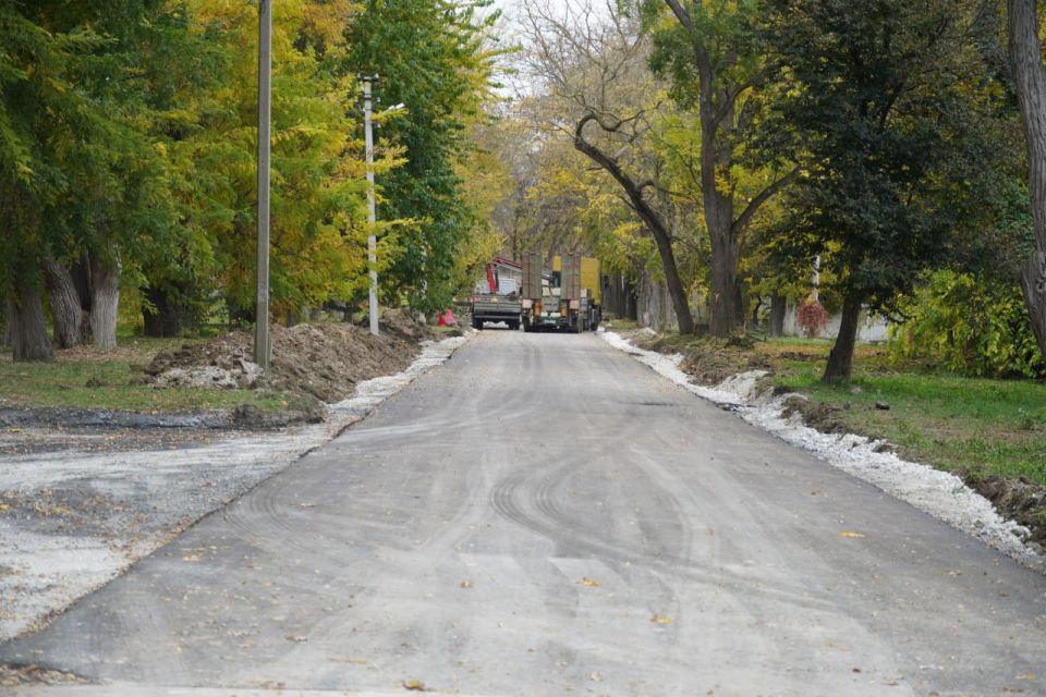  :  -    . .       ,        52 