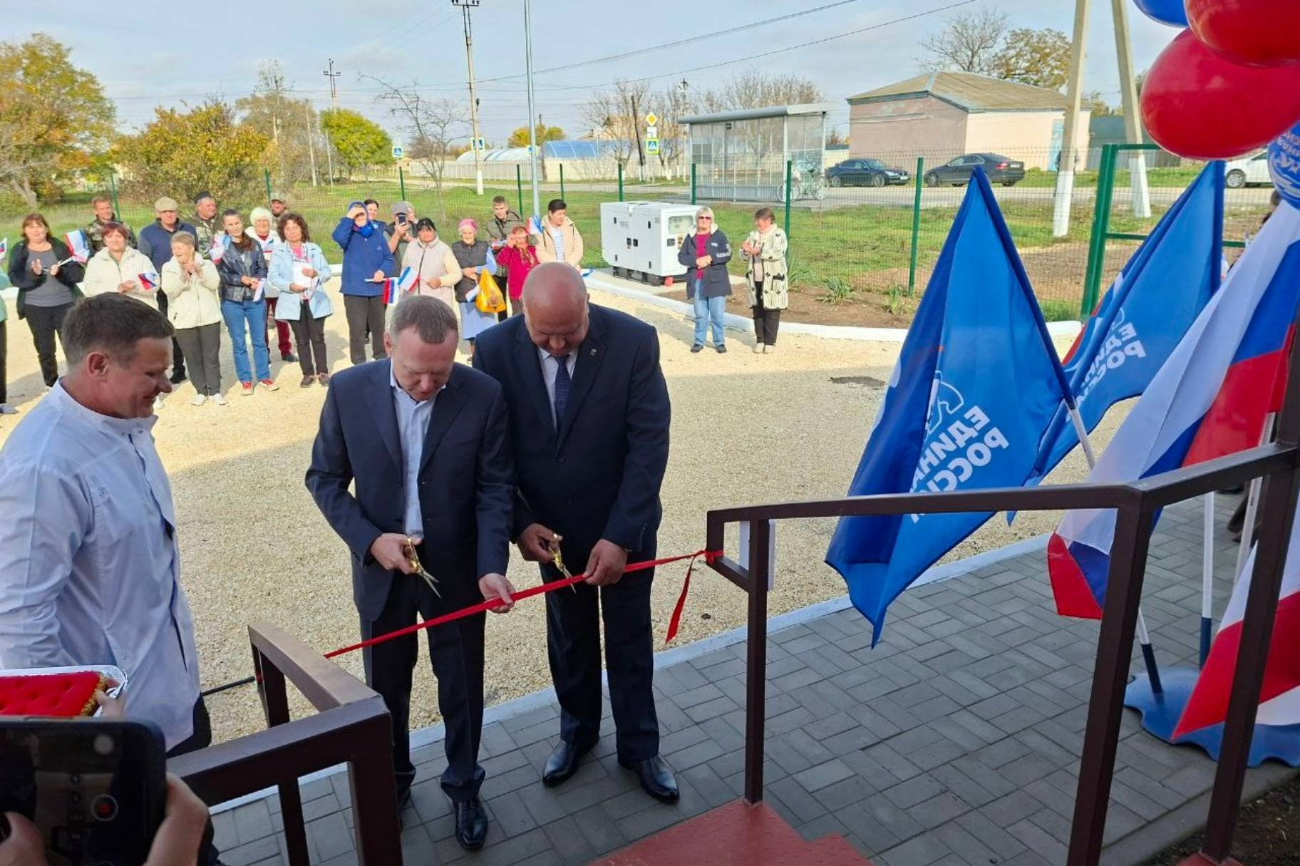 В с.Червоное состоялось торжественное открытие модульного фельдшерско-акушерского пункта!
