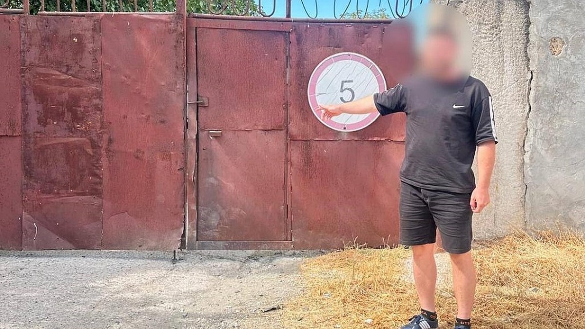 Похищение в стиле 90-х: трех крымчан будут судить за вымогательство 8 млн рублей