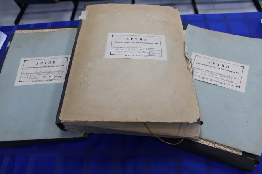 Архив Севастополя и центр туризма, краеведения, спорта и экскурсий учащейся молодежи подписали договор о сотрудничестве Архив Севастополя и центр туризма, краеведения, спорта и экскурсий учащейся молодежи подписали договор о сотрудничестве