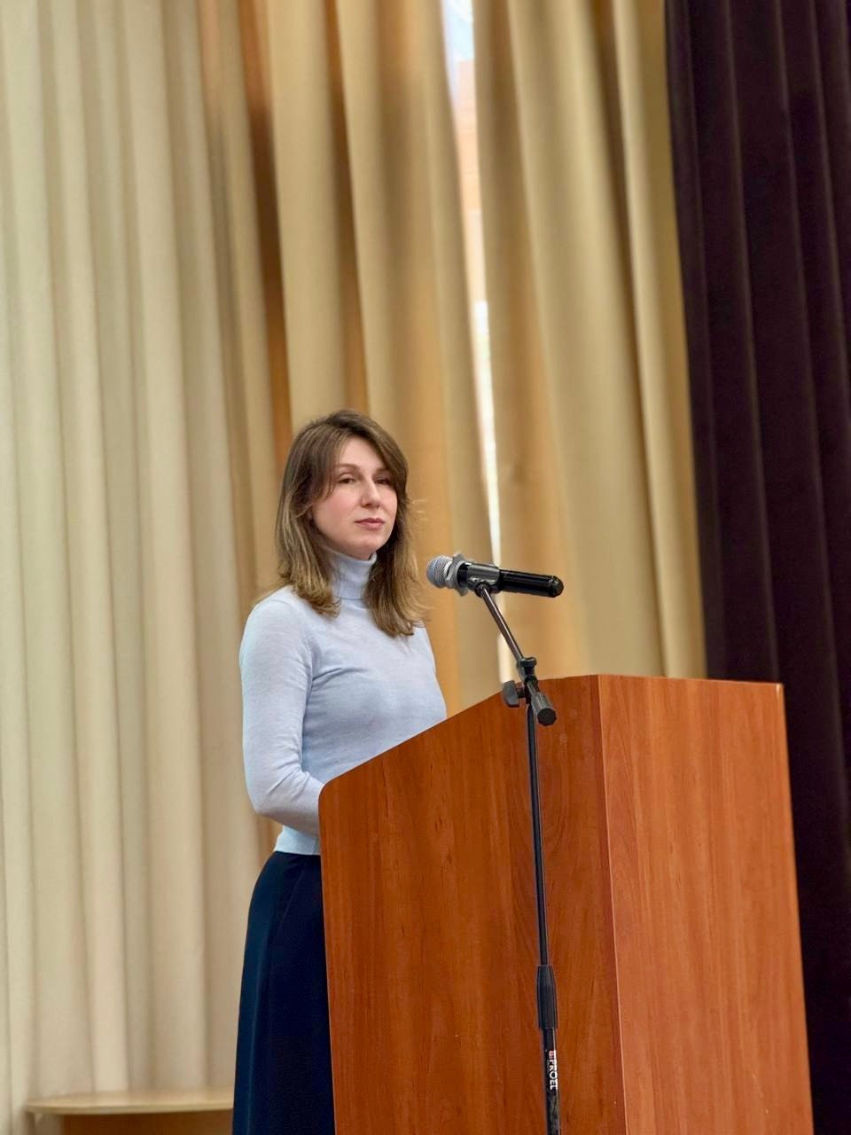 Министр экологии и природных ресурсов Республики Крым Ольга Шевцова пообщалась со студентами ФГБОУ ВО «Российский государственный университет правосудия им. В.М. Лебедева» в рамках Всероссийского круглого стола «Проблемы... Министр экологии и природных ресурсов Республики Крым Ольга Шевцова пообщалась со студентами ФГБОУ ВО «Российский государственный университет правосудия им. В.М. Лебедева» в рамках Всероссийского круглого стола «Проблемы...