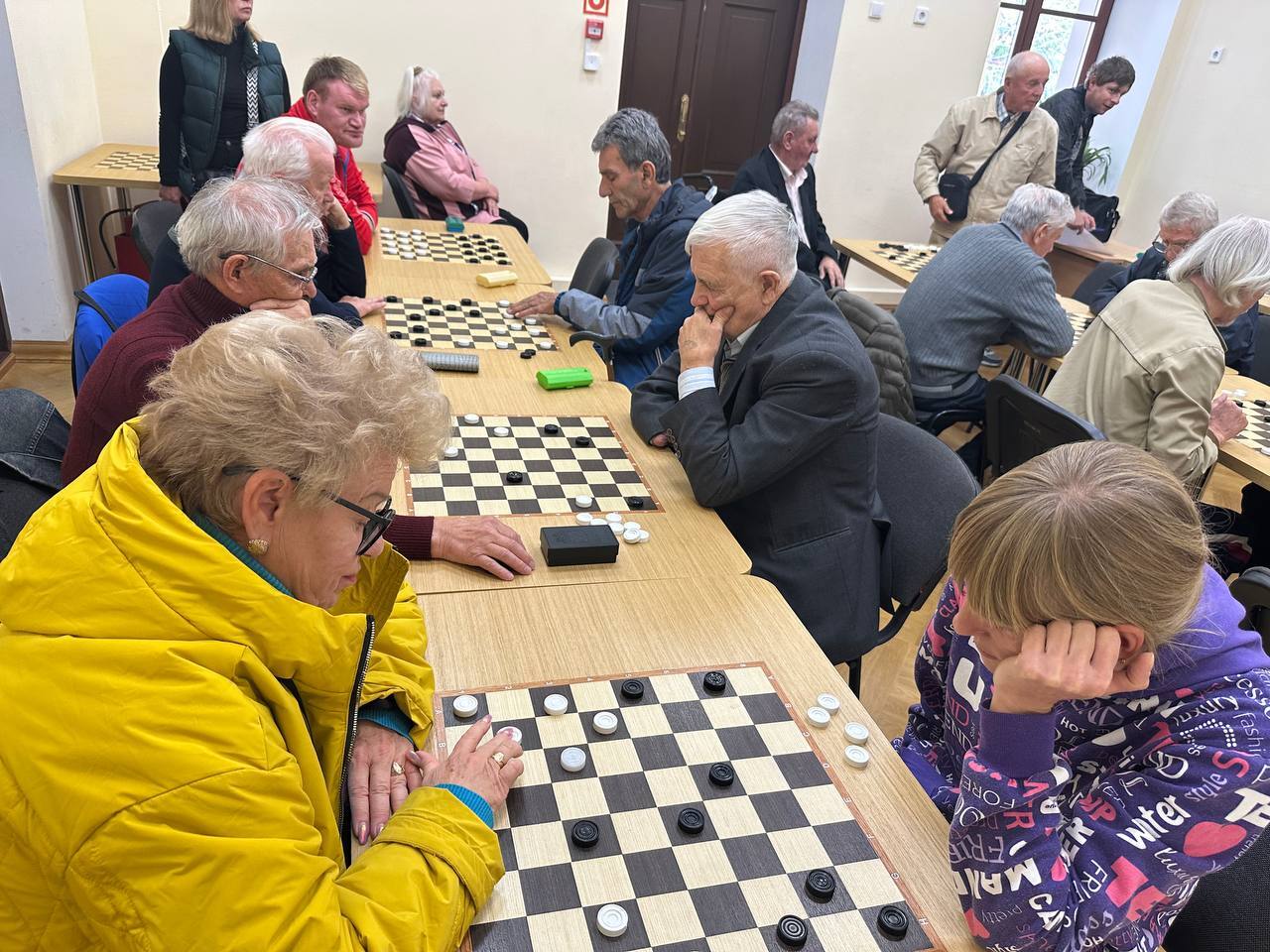 В рамках проведения спортивных мероприятий в 2025 году для граждан пожилого возраста и инвалидов проведён шахматно-шашечный турнир В рамках проведения спортивных мероприятий в 2025 году для граждан пожилого возраста и инвалидов проведён шахматно-шашечный турнир