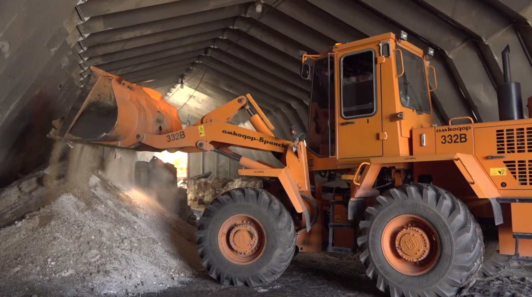 В Симферополе заготовят более двух тысяч тонн материалов против гололёда