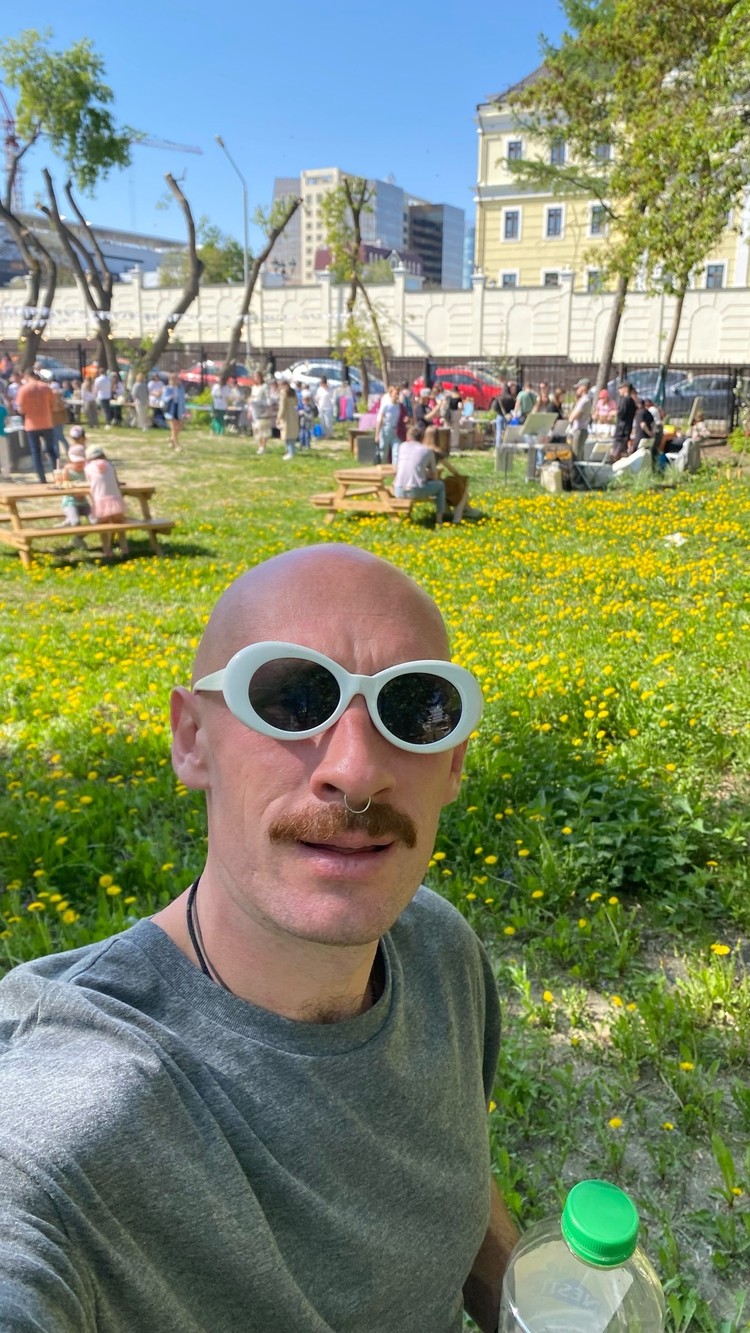 Сменил велосипед на автостоп: тревел-блогера подвели колени во время путешествия по Крыму Сменил велосипед на автостоп: тревел-блогера подвели колени во время путешествия по Крыму