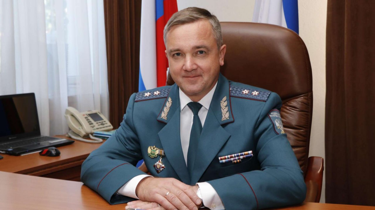 Галина Огнёва: Искренне поздравляю руководителя УФНС России по Республике Крым Романа Борисовича Наздрачева с Днём рождения!