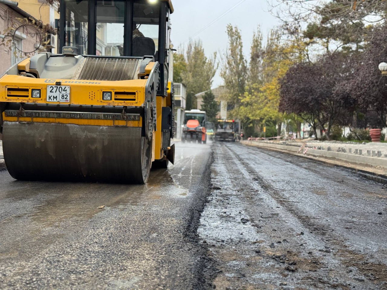 Олег Каторгин: Подрядная организация «Крым-Магистраль» приступила к асфальтированию Кооперативного переулка Олег Каторгин: Подрядная организация «Крым-Магистраль» приступила к асфальтированию Кооперативного переулка