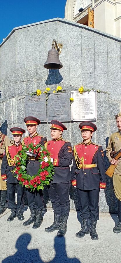 Пять тысяч пассажиров: история гибели теплохода "Армения" у берегов Крыма Пять тысяч пассажиров: история гибели теплохода "Армения" у берегов Крыма