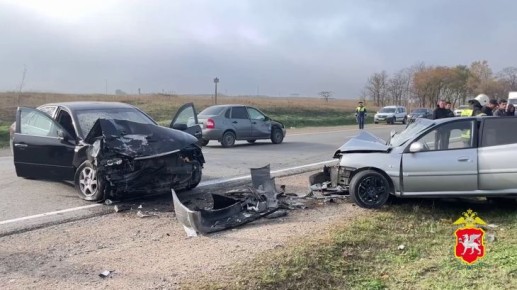 Под Симферополем в ДТП погиб пассажир легковушки