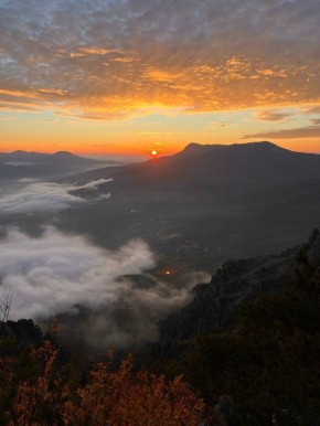 Закат на Южной Демерджи.. Макс Из Крыма. 0