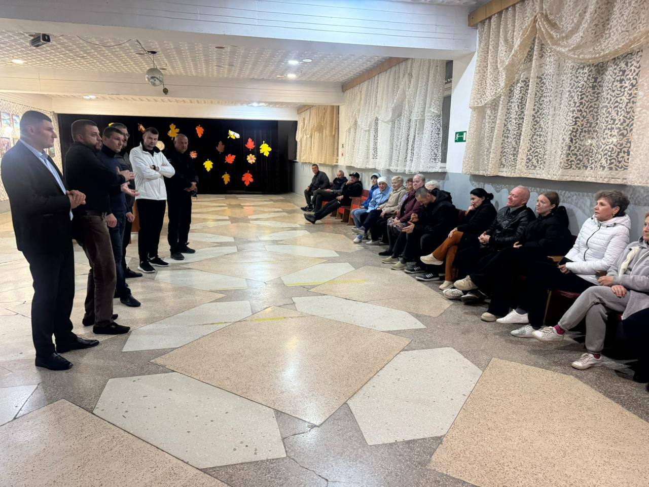 Кирилл Чебышев: Сегодня вместе с заместителем председателя Судакского городского совета Эльдаром Османовым, депутатом Александром Юррэ, руководителем территориального органа администрации Дмитрием Костёлом и начальником... Кирилл Чебышев: Сегодня вместе с заместителем председателя Судакского городского совета Эльдаром Османовым, депутатом Александром Юррэ, руководителем территориального органа администрации Дмитрием Костёлом и начальником...