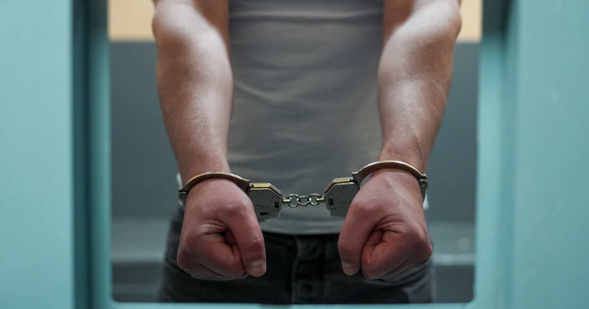 Суд приговорил мужчину к 10 годам колонии за планы подрыва машины Балицкого