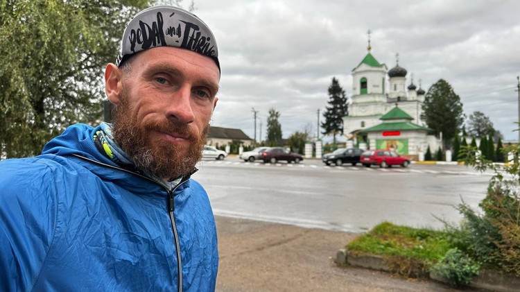 Сменил велосипед на автостоп: тревел-блогера подвели колени во время путешествия по Крыму Сменил велосипед на автостоп: тревел-блогера подвели колени во время путешествия по Крыму