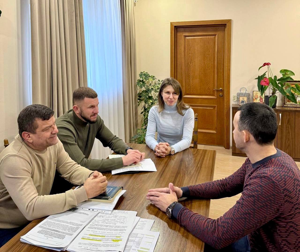 Ольга Шевцова: Вместе с участником Региональной кадровой программы «Герои Крыма» Тамазом Борадзовым подвели итоги стажировки Ольга Шевцова: Вместе с участником Региональной кадровой программы «Герои Крыма» Тамазом Борадзовым подвели итоги стажировки