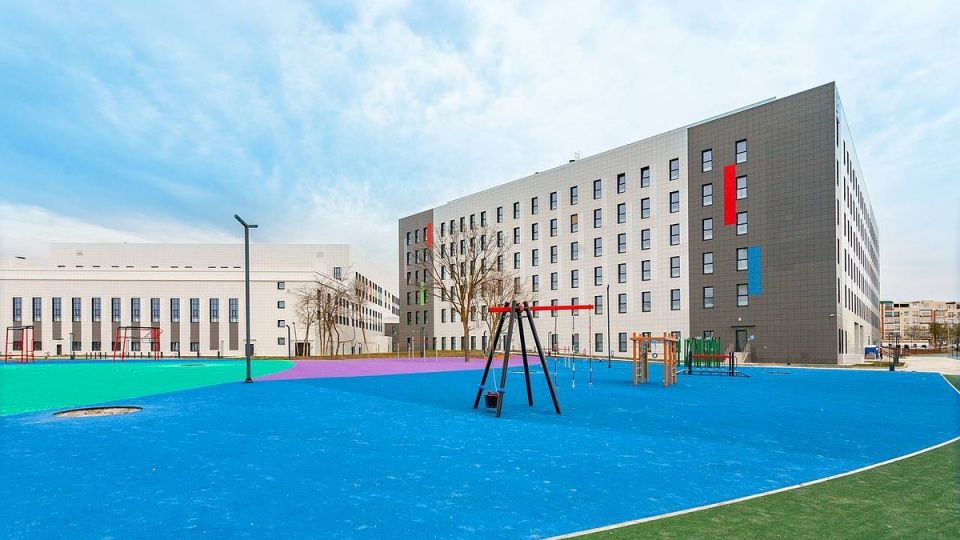 Федеральный детский реабилитационный центр в Евпатории достроят до конца 2026 года