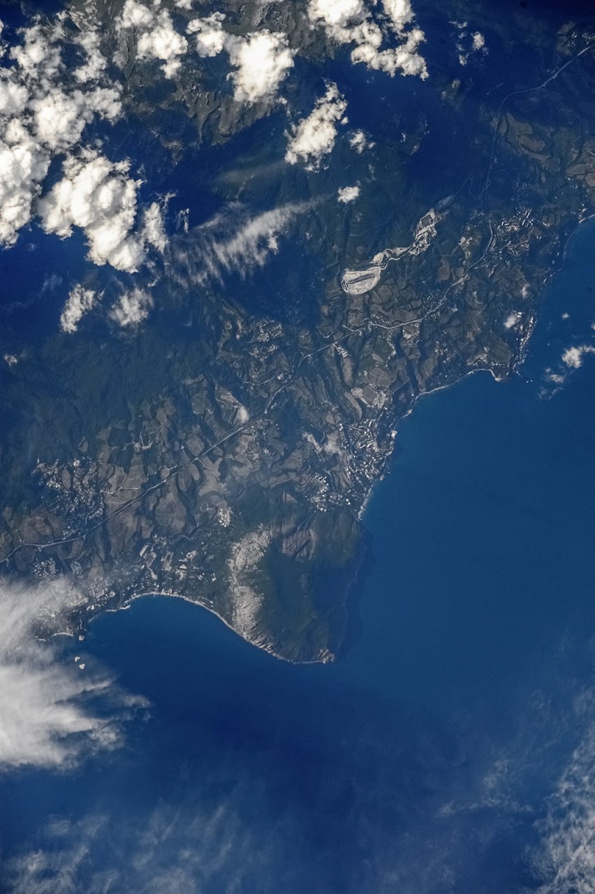 Космонавт Артемьев показал уникальные кадры «Артека» из космоса