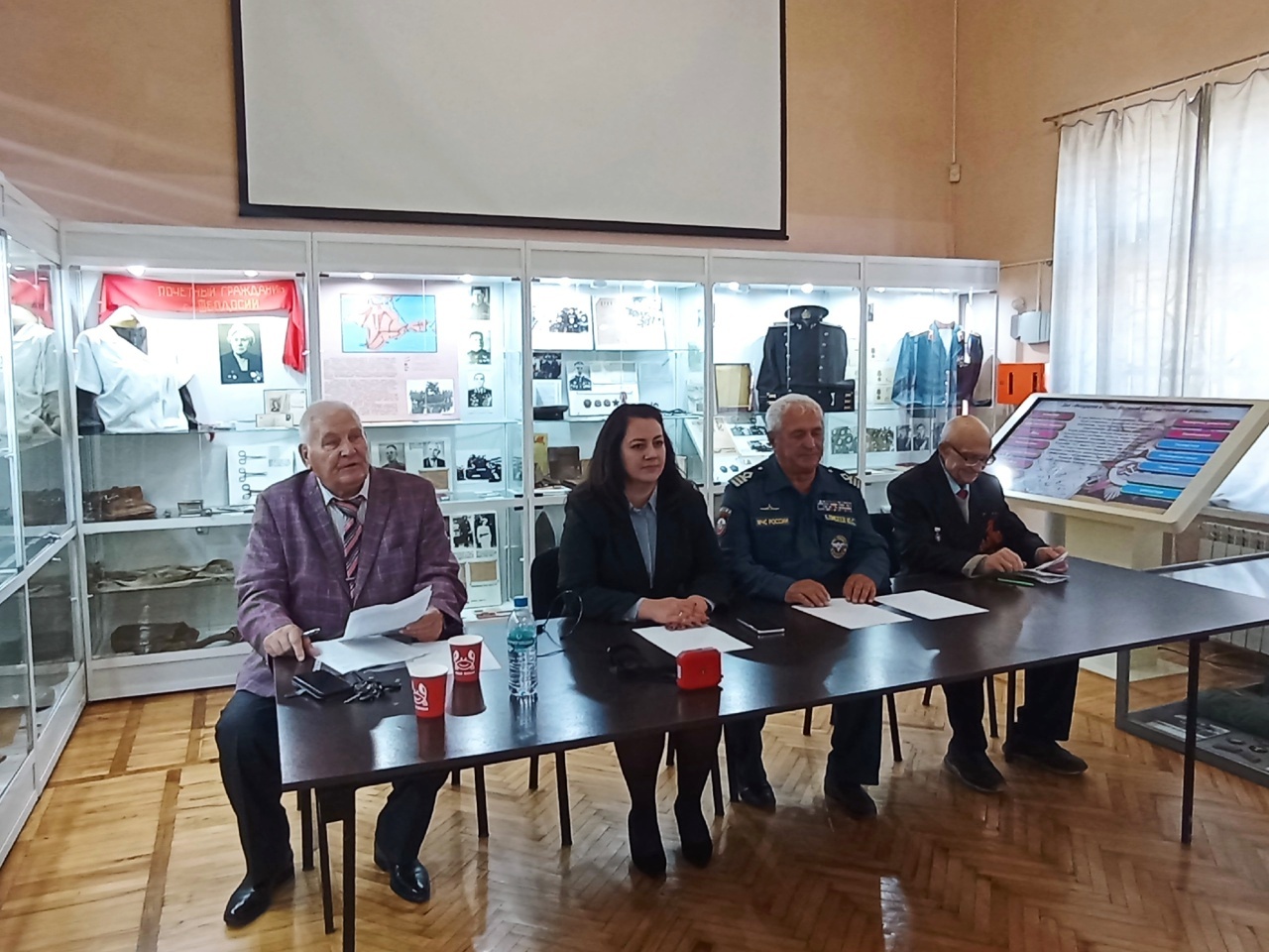 Феодосийская городская организация ветеранов провела 13-й пленум Феодосийская городская организация ветеранов провела 13-й пленум