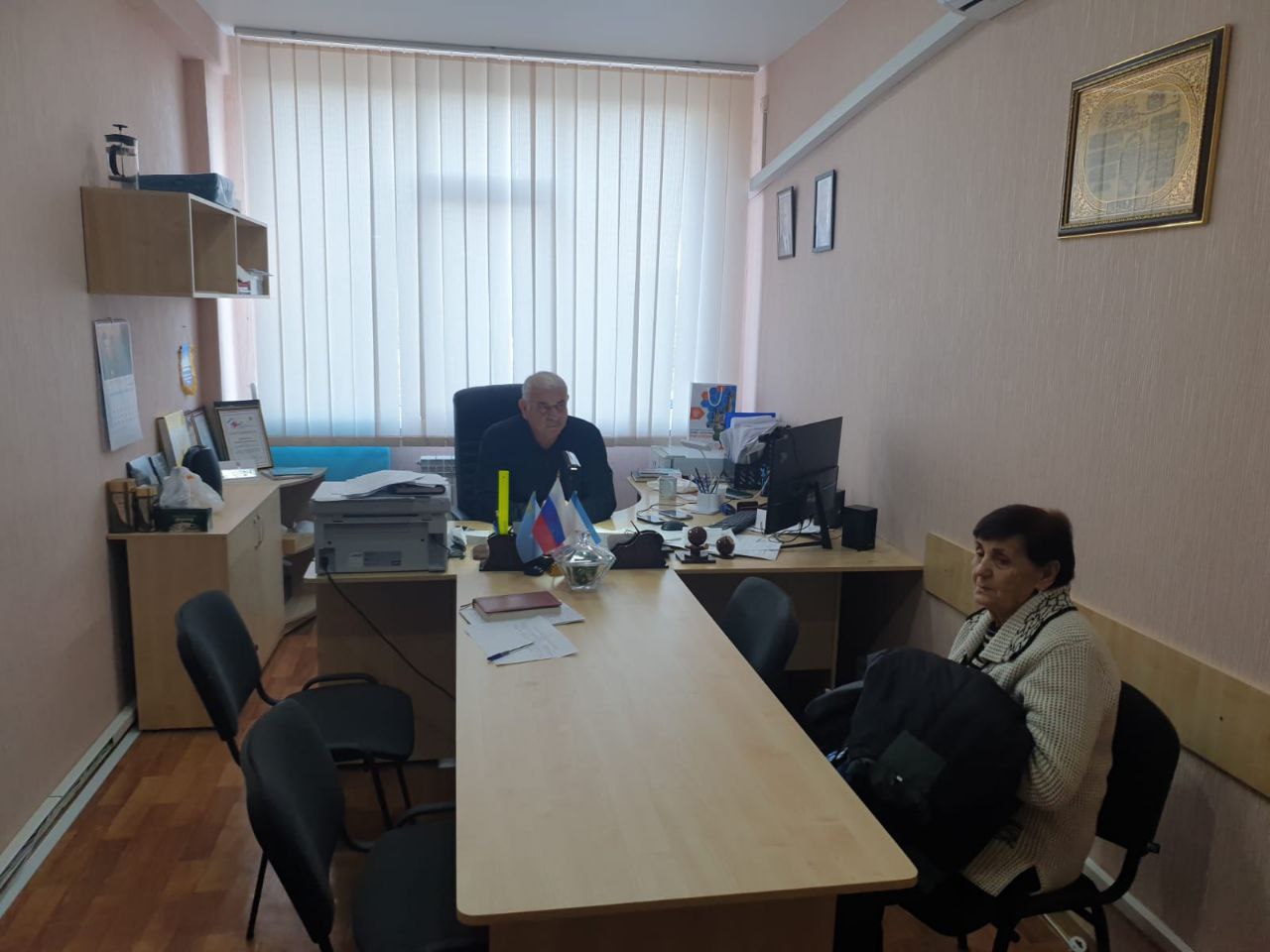 В Государственном комитете по делам межнациональных отношений Республики Крым прошел плановый прием граждан В Государственном комитете по делам межнациональных отношений Республики Крым прошел плановый прием граждан