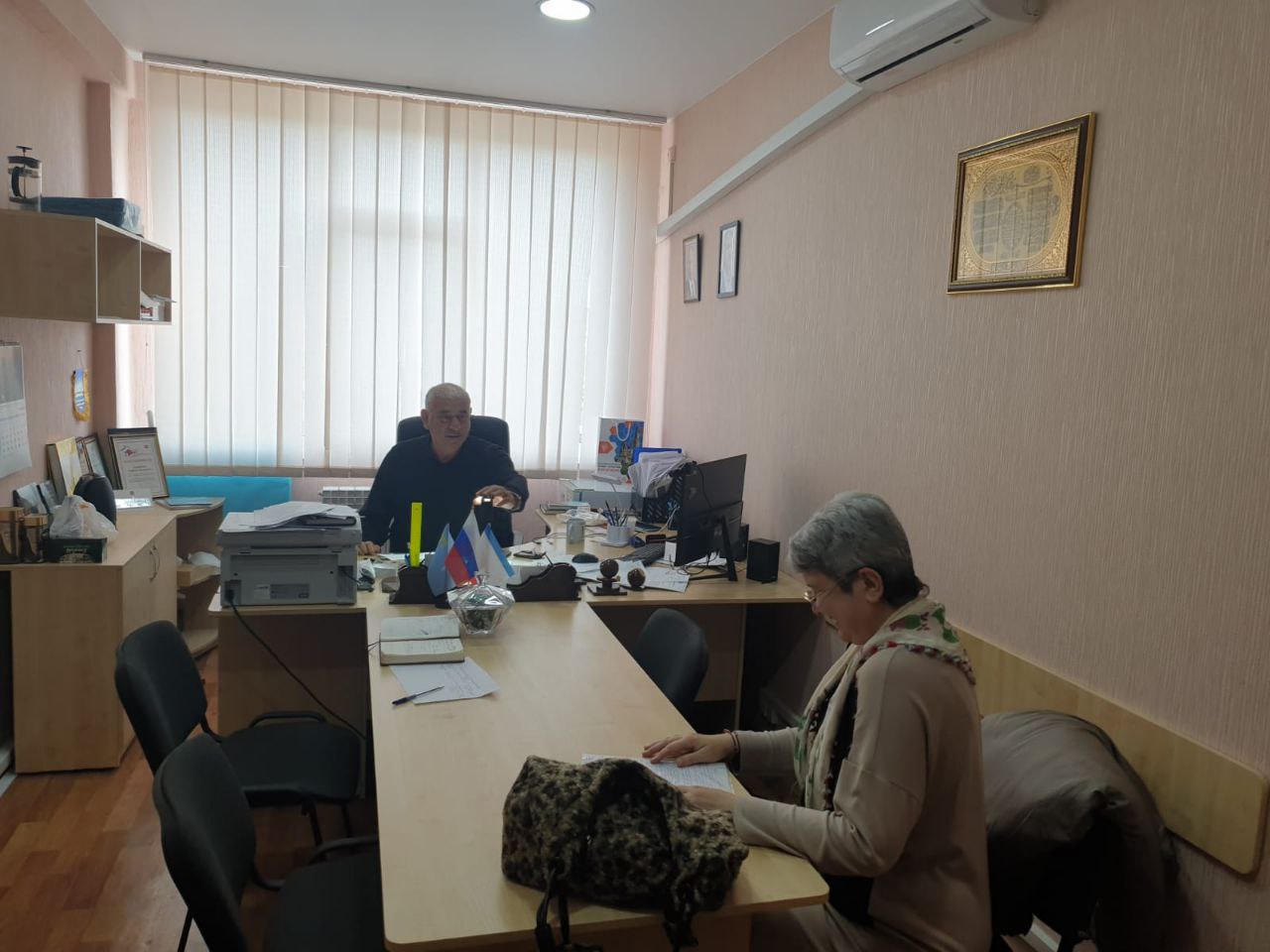 В Государственном комитете по делам межнациональных отношений Республики Крым прошел плановый прием граждан В Государственном комитете по делам межнациональных отношений Республики Крым прошел плановый прием граждан