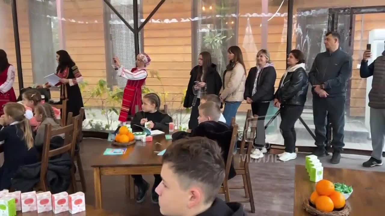 В Белогорском районе стартовал второй детский языковой лагерь «АзБукиВеди»