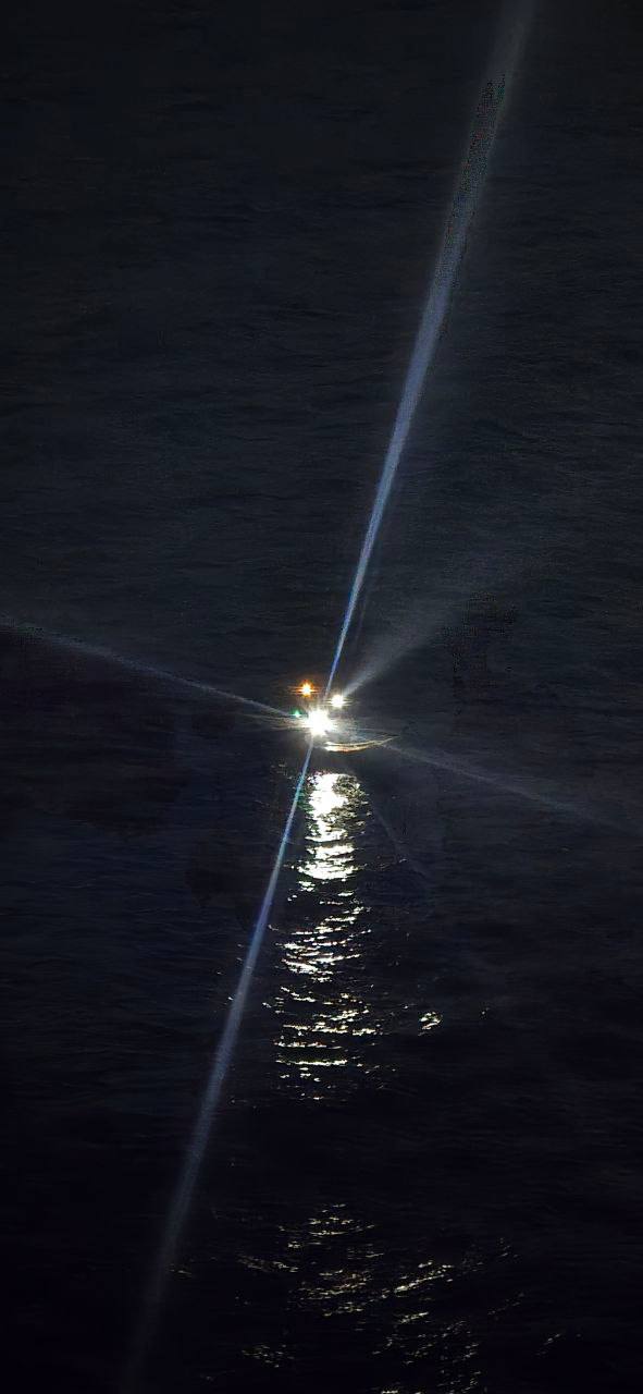 Купавшегося у мыса Фиолент мужчину пришлось снимать со скалы