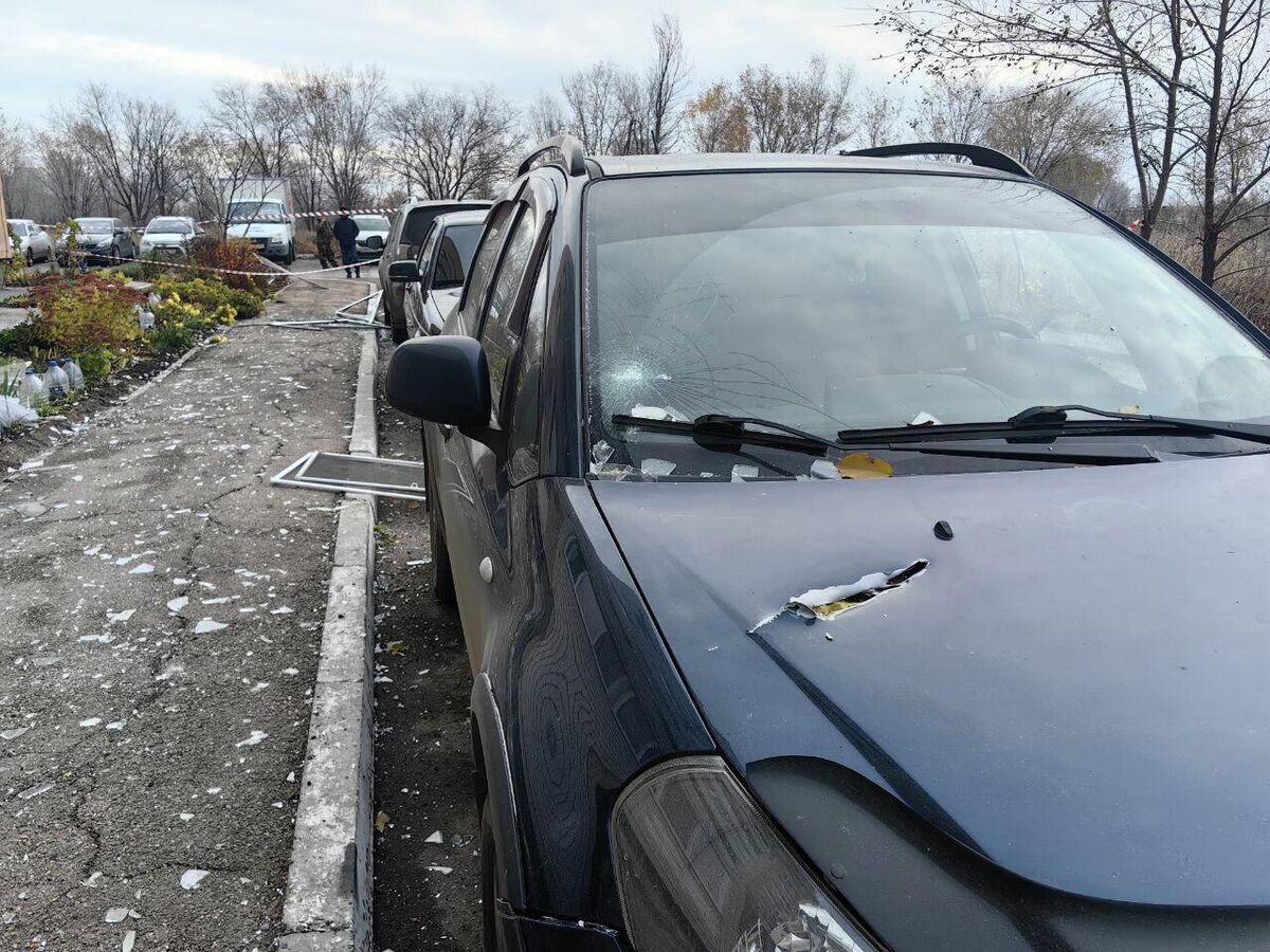 Два человека ранены при атаке ВСУ на многоэтажку в Саратове Два человека ранены при атаке ВСУ на многоэтажку в Саратове
