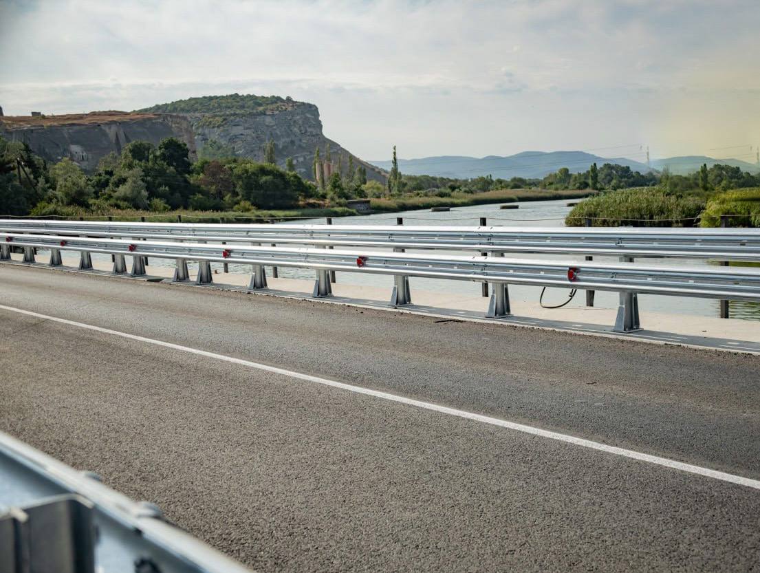 Реверсивное движение на мосту в Инкермане продлили до 18 ноября