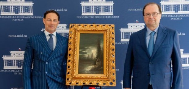 Итальянский коллекционер вернул России картину «Лунная ночь в Крыму»
